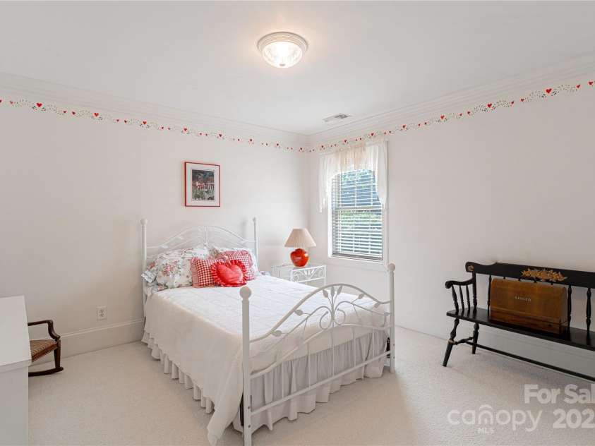 10405 Lady Grace Lane, Charlotte, NC 28270.  MLS# CAR4273475, YatesRealty ID 25913. BEDROOM 1