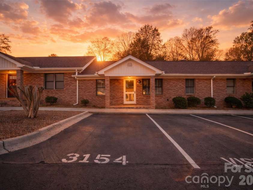 3154 Devonshire Drive, Rock Hill, SC 29732.  MLS# CAR4358049, YatesRealty ID 25913. 