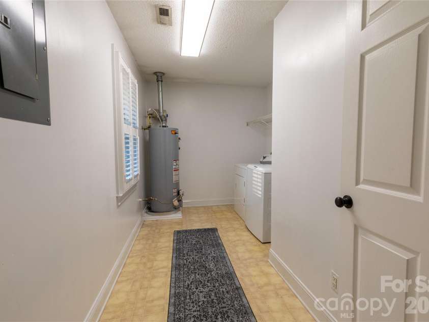 3154 Devonshire Drive, Rock Hill, SC 29732.  MLS# CAR4358049, YatesRealty ID 25913. 