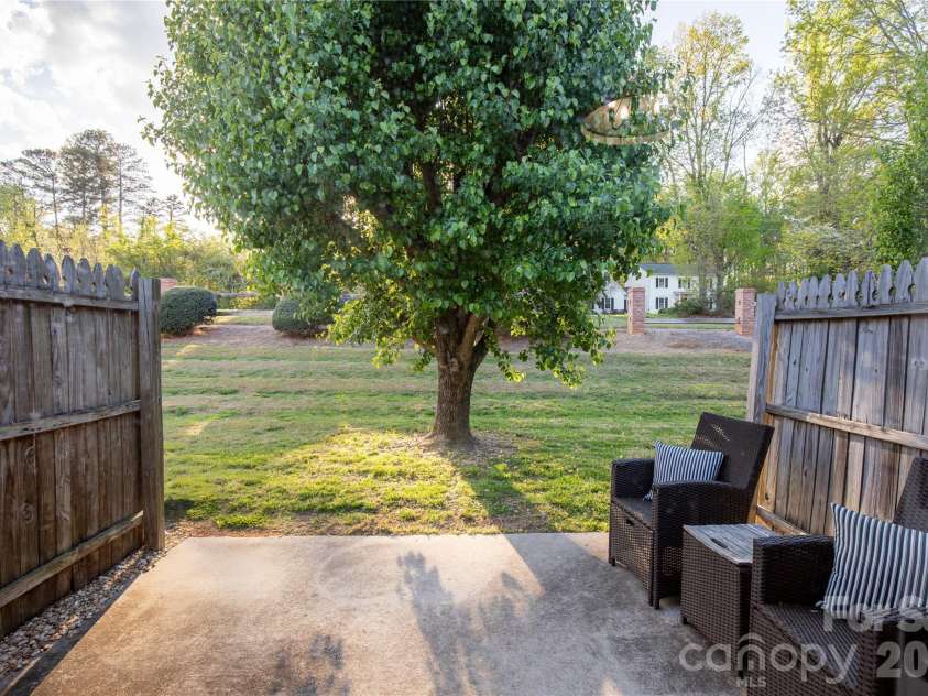 3154 Devonshire Drive, Rock Hill, SC 29732.  MLS# CAR4358049, YatesRealty ID 25913. 