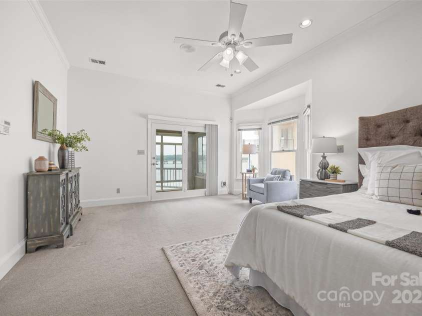 16108 Woolwine Road, Charlotte, NC 28278.  MLS# CAR4255074, YatesRealty ID 25914. 