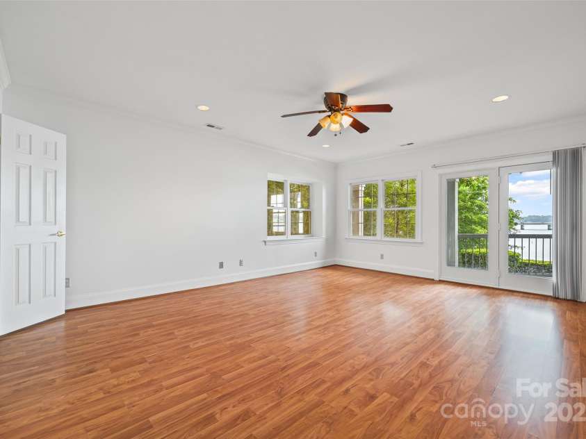16108 Woolwine Road, Charlotte, NC 28278.  MLS# CAR4255074, YatesRealty ID 25914. 