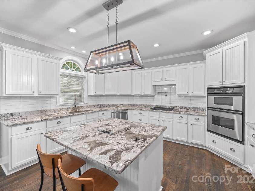 7146 Harcourt Crossing, Indian Land, SC 29707.  MLS# CAR4313502, YatesRealty ID 25914. Kitchen