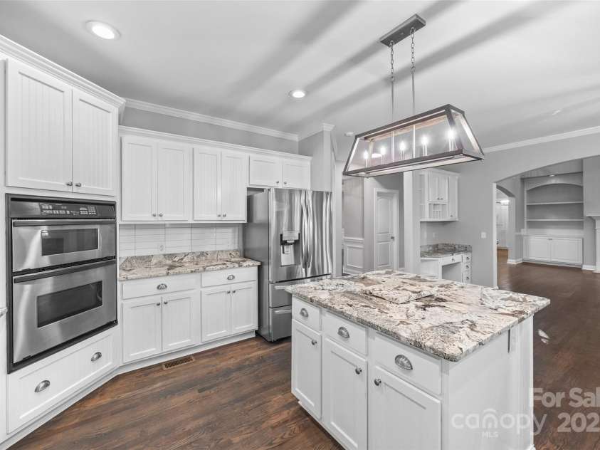 7146 Harcourt Crossing, Indian Land, SC 29707.  MLS# CAR4313502, YatesRealty ID 25914. Kitchen