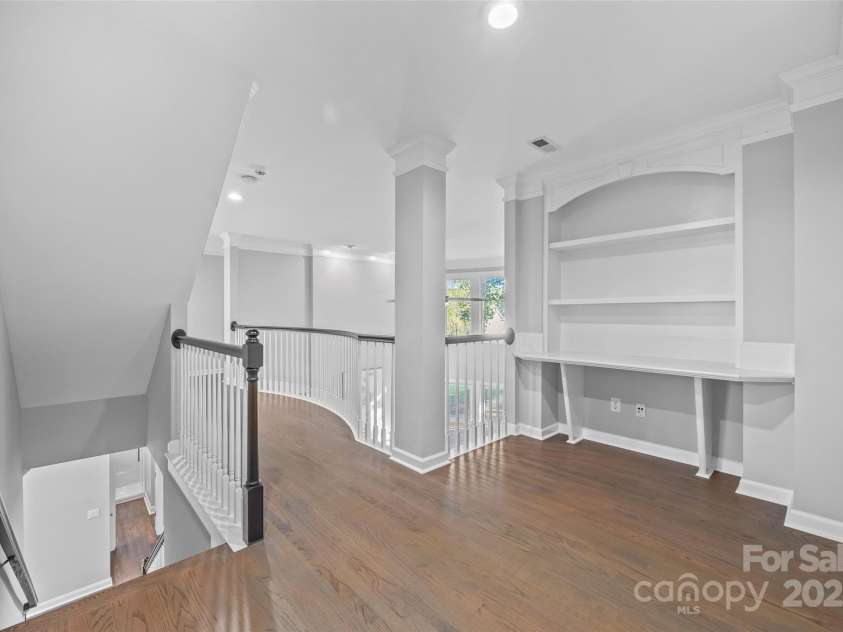 7146 Harcourt Crossing, Indian Land, SC 29707.  MLS# CAR4313502, YatesRealty ID 25914. Second Floor landing w/ built-in desk