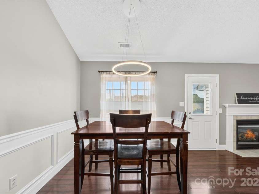 118 Milroy Lane, Mooresville, NC 28115.  MLS# CAR4280096, YatesRealty ID 25915. 