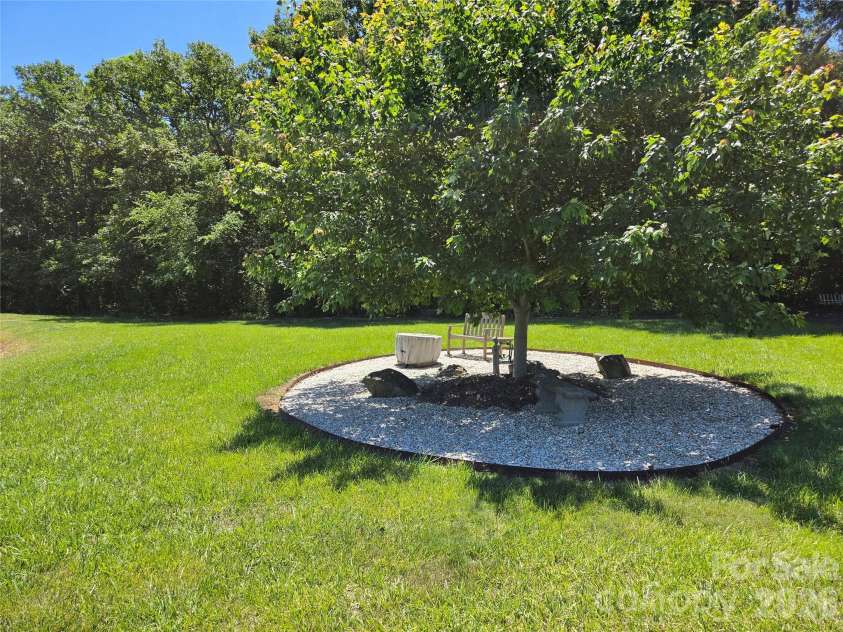 16182 Austin Road, Locust, NC 28097.  MLS# CAR4382529, YatesRealty ID 25915. 