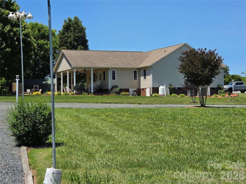 16182 Austin Road, Locust, NC 28097.  MLS# CAR4382529, YatesRealty ID 25915. 