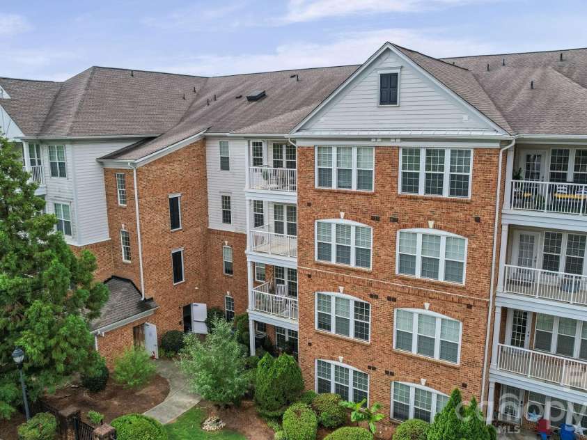 14957 Santa Lucia Drive, Charlotte, NC 28277.  MLS# CAR4386787, YatesRealty ID 25917. 