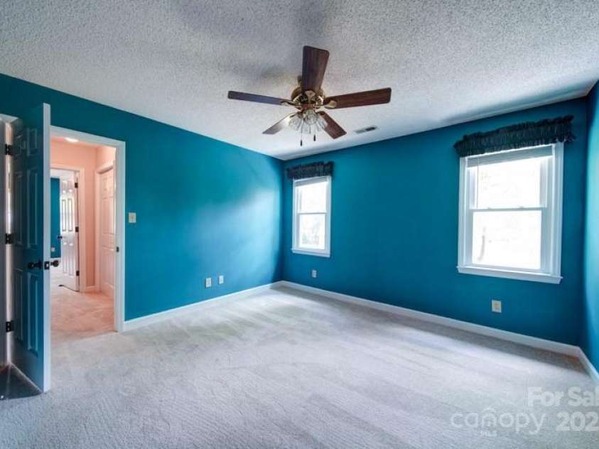 940 Brittany Court, Gastonia, NC 28056.  MLS# CAR4241217, YatesRealty ID 25917. 