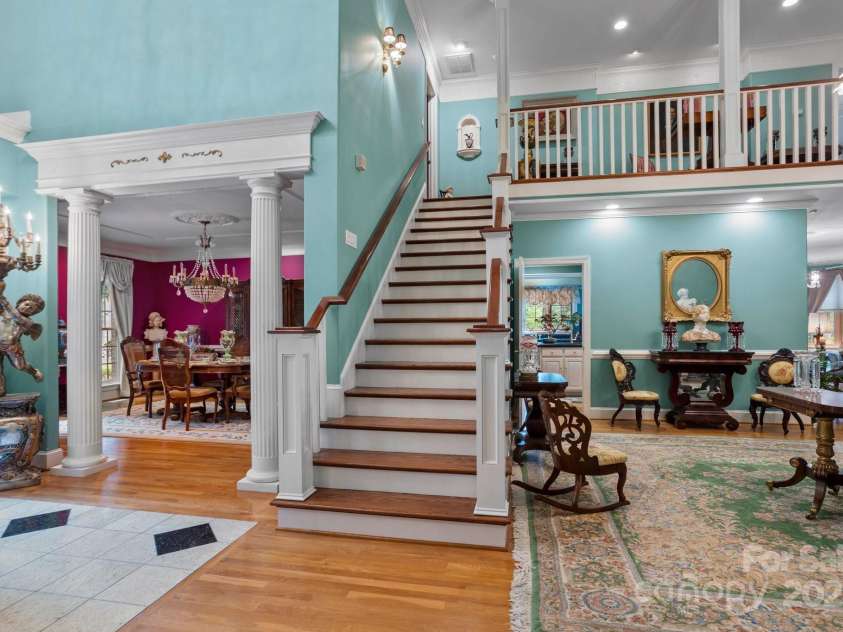 115 Glenview Drive, Salisbury, NC 28147.  MLS# CAR4301352, YatesRealty ID 2592. 