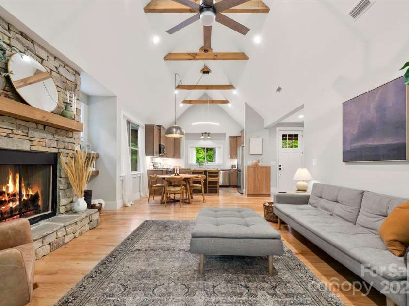 68 Huckleberry Ridge Lane, Zirconia, NC 28790.  MLS# CAR4265431, YatesRealty ID 2592. 