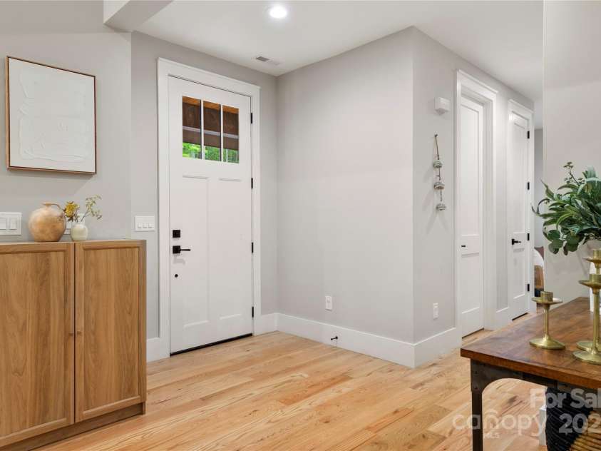 68 Huckleberry Ridge Lane, Zirconia, NC 28790.  MLS# CAR4265431, YatesRealty ID 2592. 