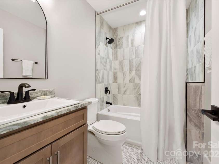 68 Huckleberry Ridge Lane, Zirconia, NC 28790.  MLS# CAR4265431, YatesRealty ID 2592. 