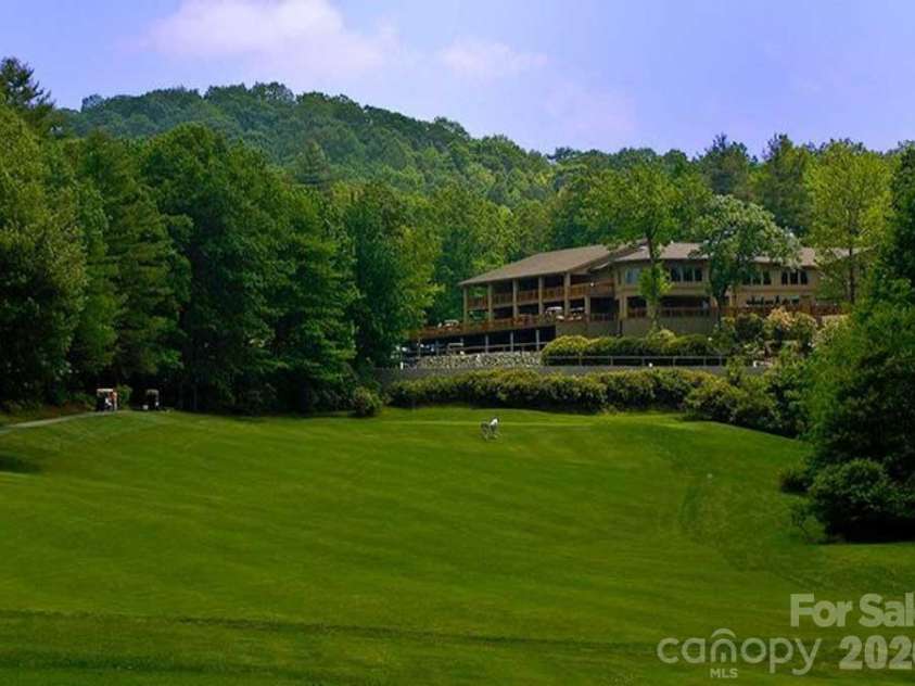 123 Adohi Court, Brevard, NC 28712.  MLS# CAR4376409, YatesRealty ID 25920. 