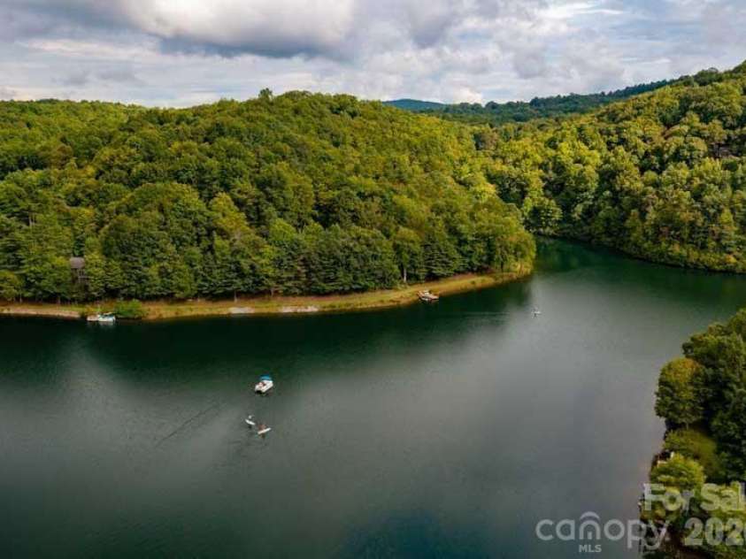 123 Adohi Court, Brevard, NC 28712.  MLS# CAR4376409, YatesRealty ID 25920. 