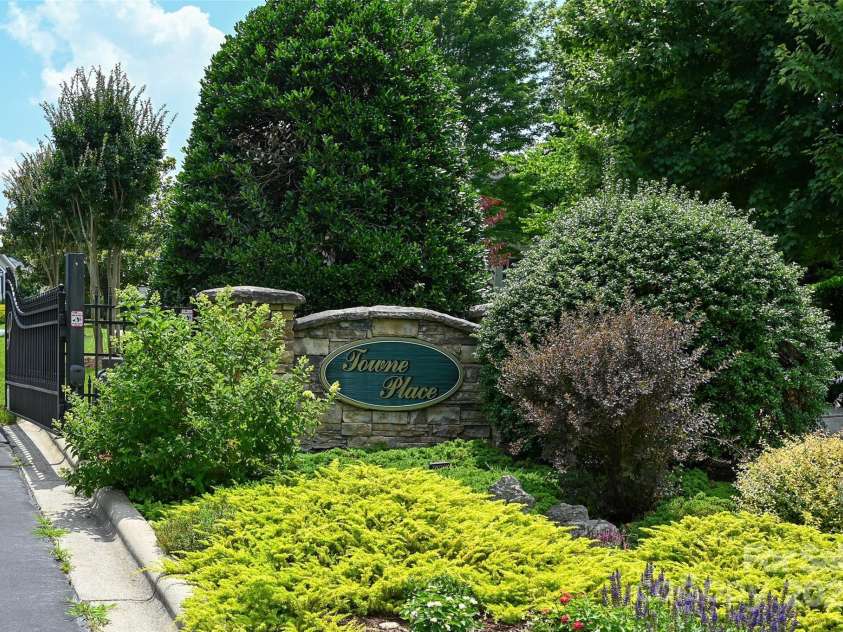 43 Towne Place Drive, Hendersonville, NC 28792.  MLS# CAR4276798, YatesRealty ID 25921. Gated Towne Place Entrance
