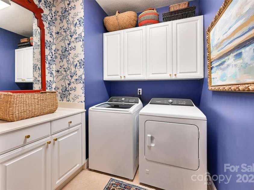 43 Towne Place Drive, Hendersonville, NC 28792.  MLS# CAR4276798, YatesRealty ID 25921. Laundry Room on main