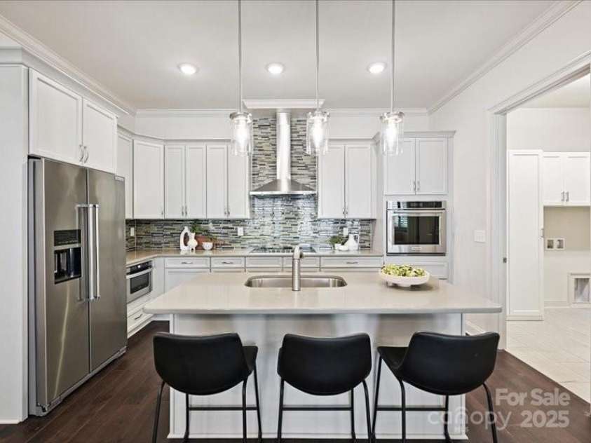 2034 Laney Pond Road, Matthews, NC 28104.  MLS# CAR4277019, YatesRealty ID 25923. 