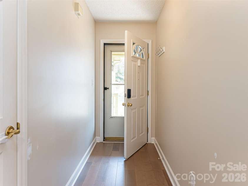 8 Turkey Toe Lane, Arden, NC 28704.  MLS# CAR4345806, YatesRealty ID 25923. 