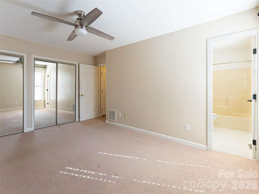 8 Turkey Toe Lane, Arden, NC 28704.  MLS# CAR4345806, YatesRealty ID 25923. 