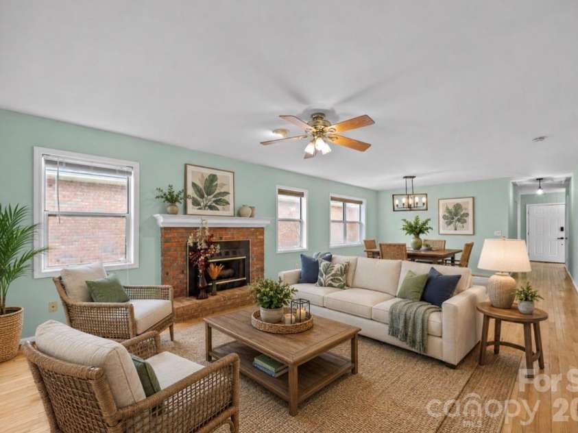 125 Exeter Court, Hendersonville, NC 28791.  MLS# CAR4321801, YatesRealty ID 25926. AI Staged
