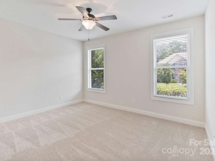 1001 Manorwyck Farms Drive, Waxhaw, NC 28173.  MLS# CAR4276349, YatesRealty ID 25927. 