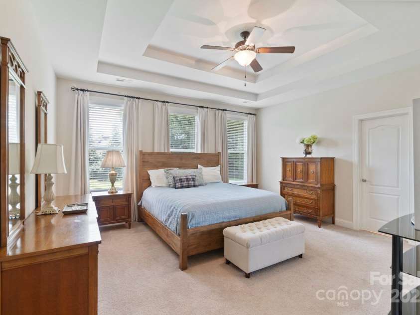 1001 Manorwyck Farms Drive, Waxhaw, NC 28173.  MLS# CAR4276349, YatesRealty ID 25927. 