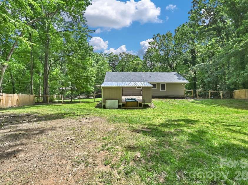 11 Greenwood Acres Drive, Mills River, NC 28759.  MLS# CAR4386394, YatesRealty ID 25928. 