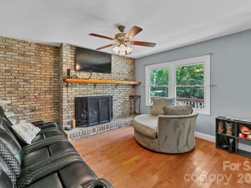 11 Greenwood Acres Drive, Mills River, NC 28759.  MLS# CAR4386394, YatesRealty ID 25928. 