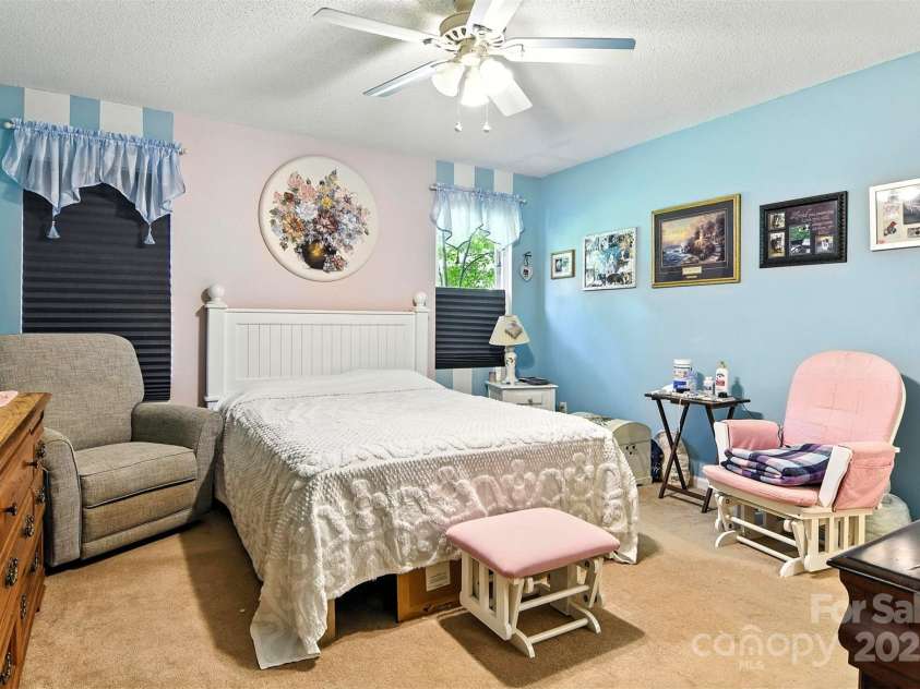 157 Whittington Ridge Drive, Taylorsville, NC 28681.  MLS# CAR4281302, YatesRealty ID 25928. 