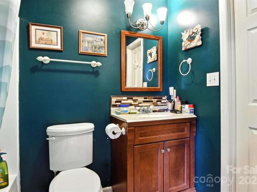 157 Whittington Ridge Drive, Taylorsville, NC 28681.  MLS# CAR4281302, YatesRealty ID 25928. 