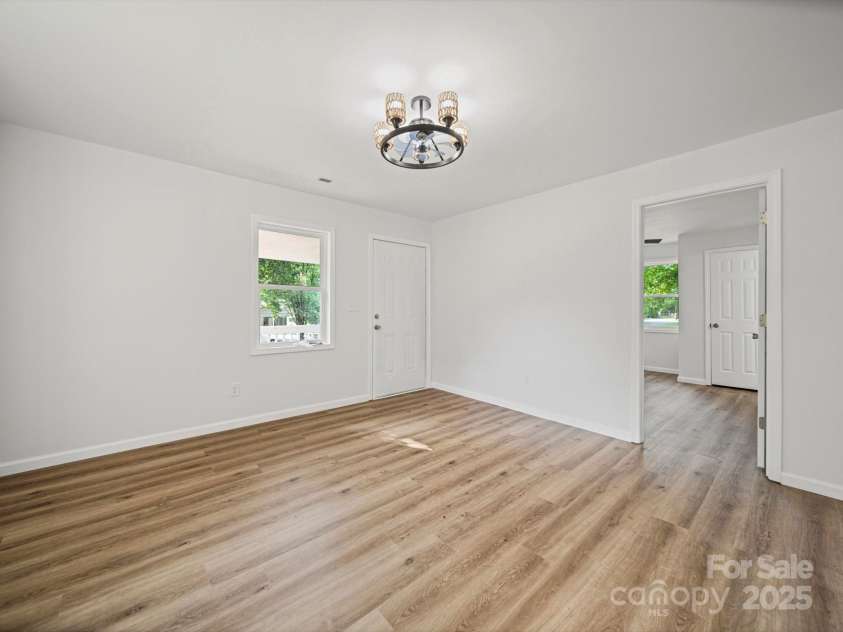 821 1st Street, Kings Mountain, NC 28086.  MLS# CAR4275524, YatesRealty ID 25929. 