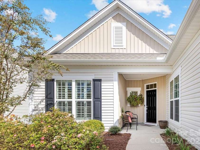2056 Kennedy Drive, Fort Mill, SC 29707.  MLS# CAR4314577, YatesRealty ID 2593. 