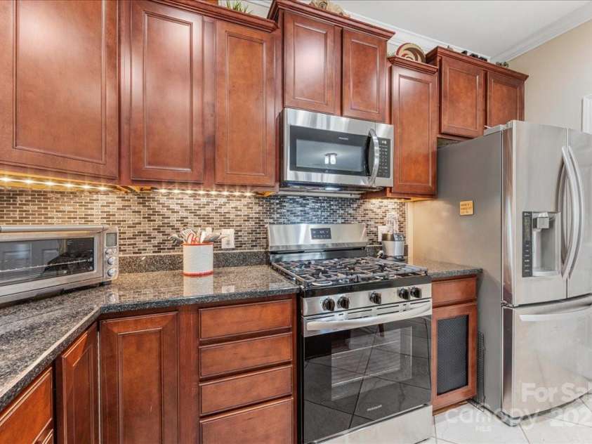 2056 Kennedy Drive, Fort Mill, SC 29707.  MLS# CAR4314577, YatesRealty ID 2593. 