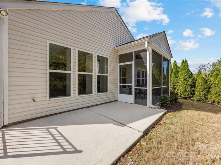 2056 Kennedy Drive, Fort Mill, SC 29707.  MLS# CAR4314577, YatesRealty ID 2593. 