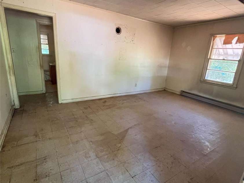 927 Steep Hill Road, Belmont, NC 28012.  MLS# CAR4280895, YatesRealty ID 25931. 