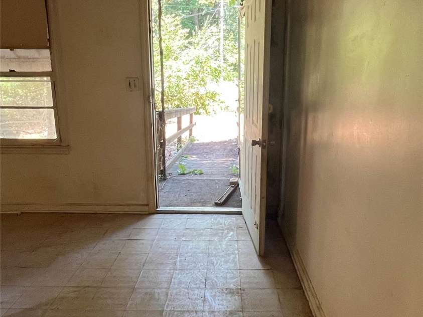 927 Steep Hill Road, Belmont, NC 28012.  MLS# CAR4280895, YatesRealty ID 25931. 