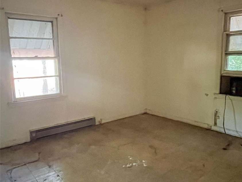 927 Steep Hill Road, Belmont, NC 28012.  MLS# CAR4280895, YatesRealty ID 25931. 