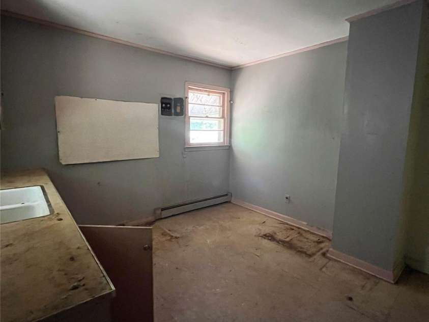 927 Steep Hill Road, Belmont, NC 28012.  MLS# CAR4280895, YatesRealty ID 25931. 