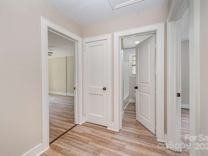 191 Elliott Street, Chester, SC 29706.  MLS# CAR4276776, YatesRealty ID 25932. 