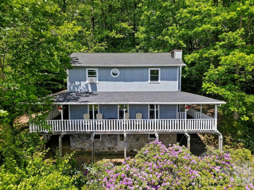 2131 Coleman Mountain Road, Waynesville, NC 28785.  MLS# CAR4377918, YatesRealty ID 25932. 