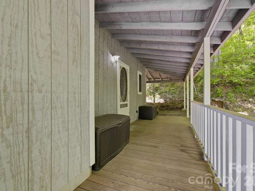 2131 Coleman Mountain Road, Waynesville, NC 28785.  MLS# CAR4377918, YatesRealty ID 25932. 
