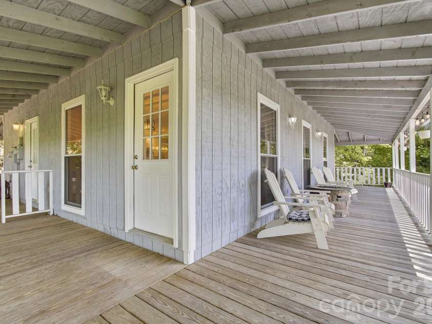 2131 Coleman Mountain Road, Waynesville, NC 28785.  MLS# CAR4377918, YatesRealty ID 25932. 