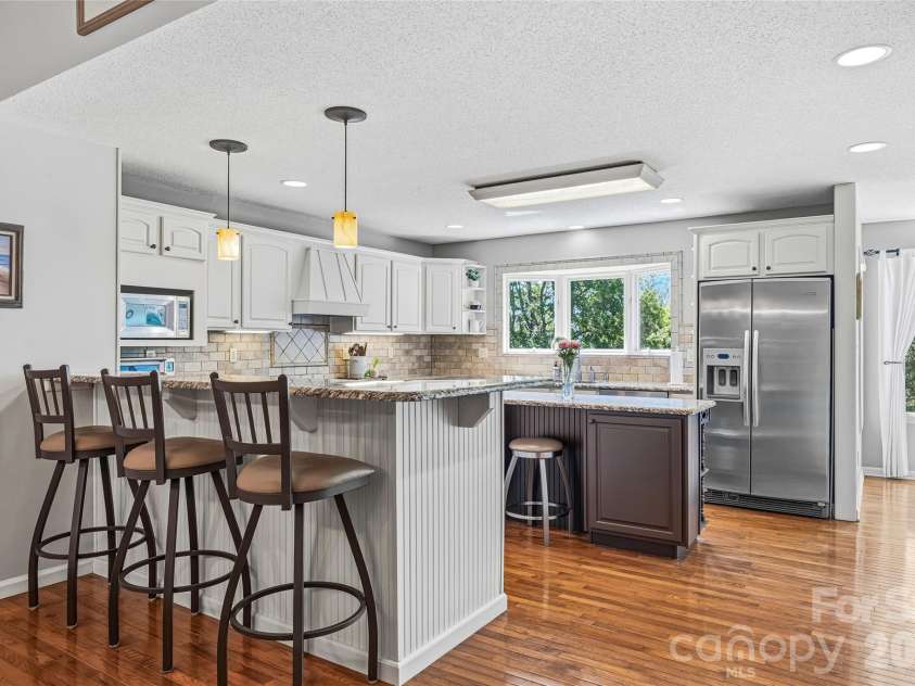 51 White Pine Circle, Fletcher, NC 28732.  MLS# CAR4380426, YatesRealty ID 25934. 