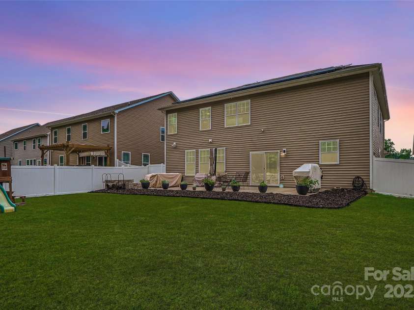 5957 Redwood Pine Road, Concord, NC 28027.  MLS# CAR4260490, YatesRealty ID 25937. 