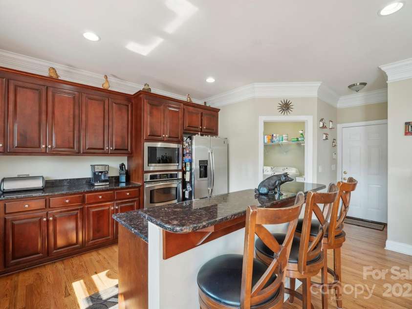 12004 New Bond Drive, Huntersville, NC 28078.  MLS# CAR4273141, YatesRealty ID 25938. 