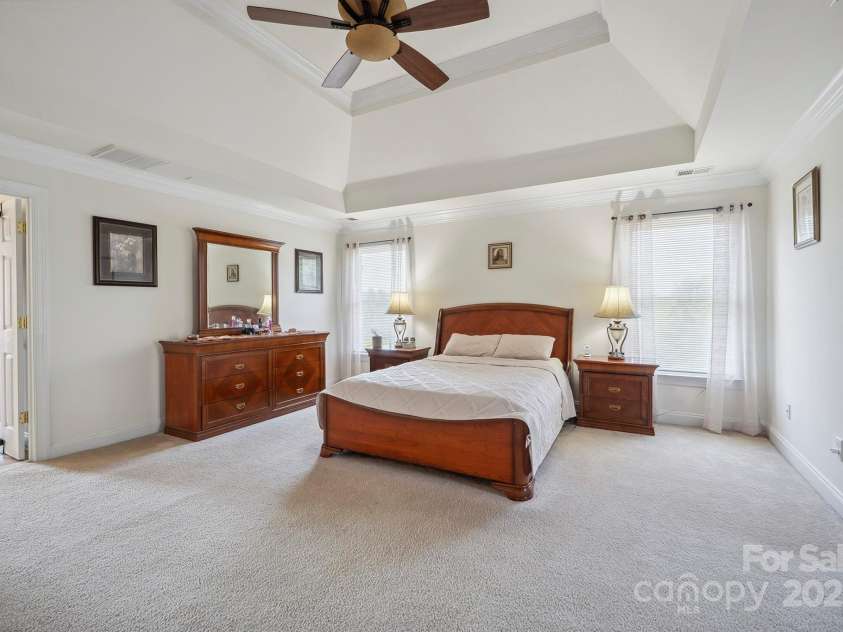 12004 New Bond Drive, Huntersville, NC 28078.  MLS# CAR4273141, YatesRealty ID 25938. 