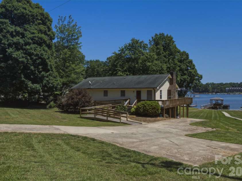 8226 Normandy Road, Denver, NC 28037.  MLS# CAR4384999, YatesRealty ID 25938. 