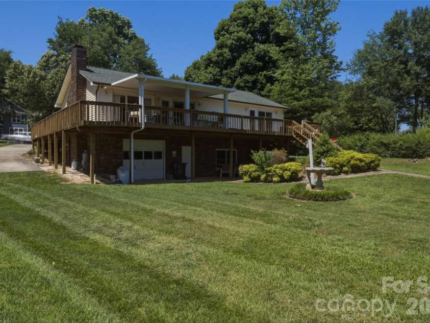8226 Normandy Road, Denver, NC 28037.  MLS# CAR4384999, YatesRealty ID 25938. 